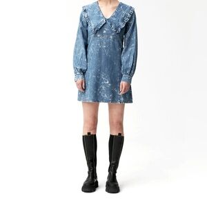 GANNI Light Bleach Denim V-neck Ruffle Collar Dress Size S or 36